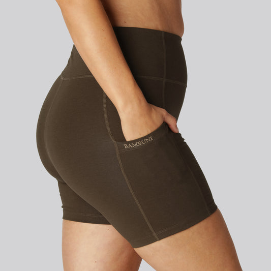 Bambus fitness shorts kort i brun til damer