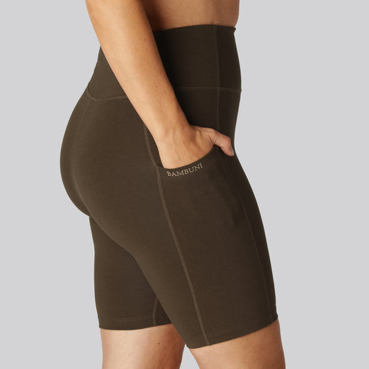 Bambus fitness shorts i brun til damer
