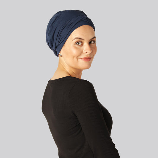 Bambus snoet turban i navy til damer