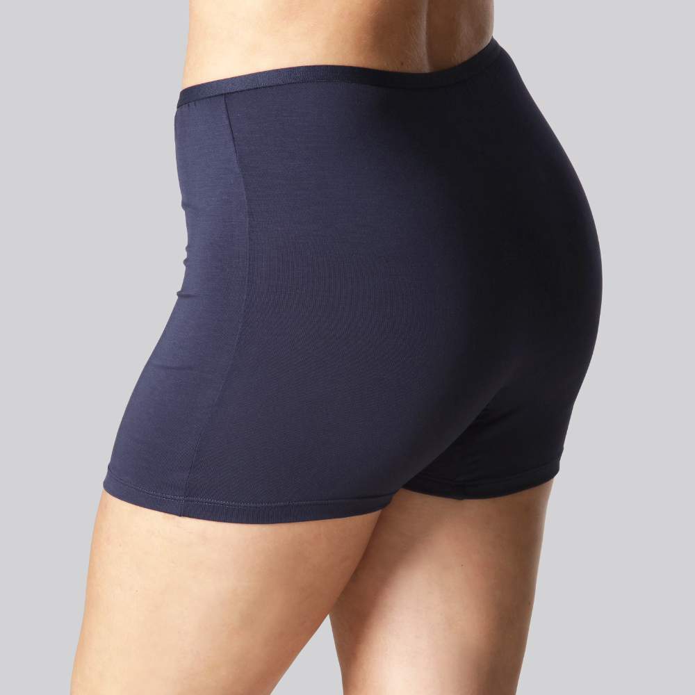 Bambus hotpants i navy blå