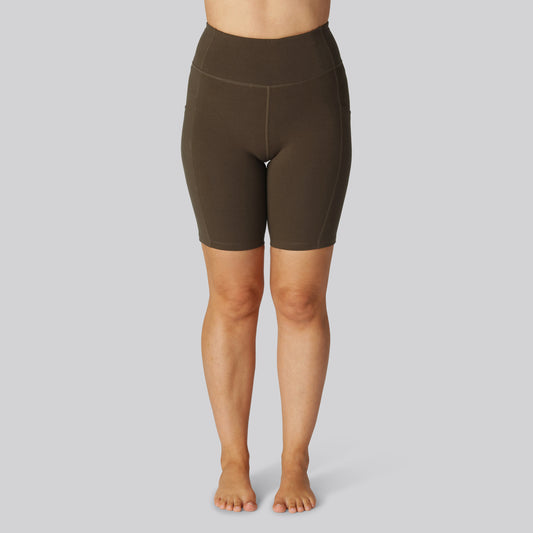 Bambus fitness shorts i brun til damer