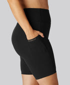 Bambus fitness shorts i sort til damer