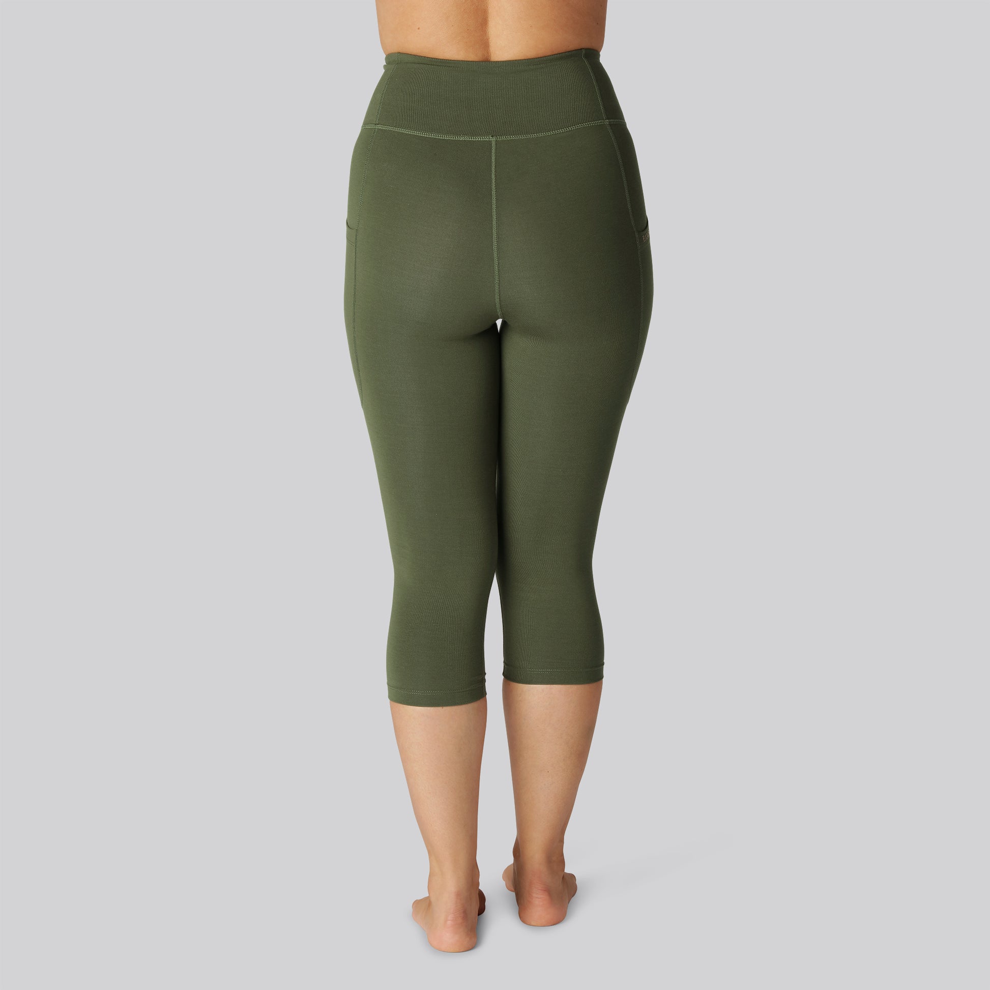 Bambus fitness 3/4 tights i grøn til damer