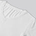 Bambus t-shirt v-hals ribbet i hvid til damer