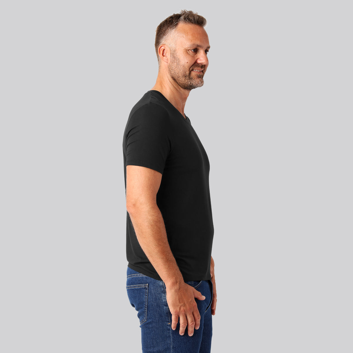 Bambuni bambus t-shirt v-hals sort mænd