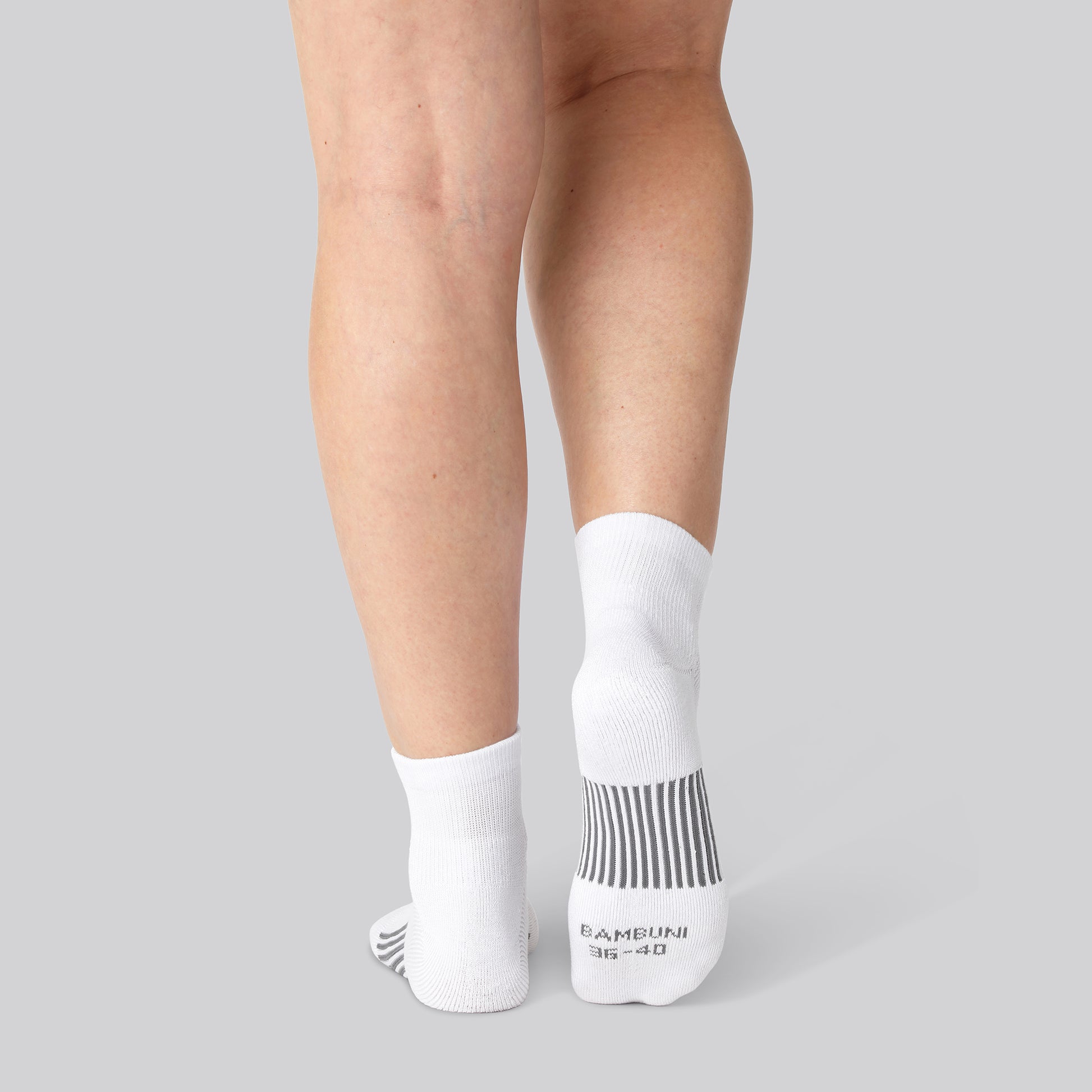 Bambus løbestrømper kort i hvid til damer