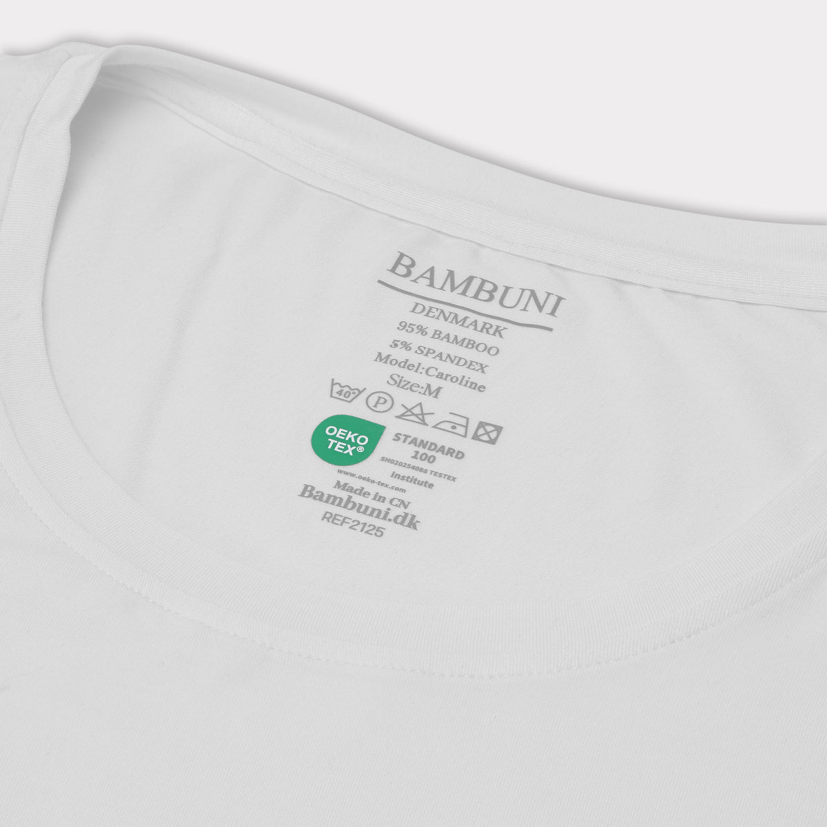 Bambus t-shirt o-hals i hvid carelabel