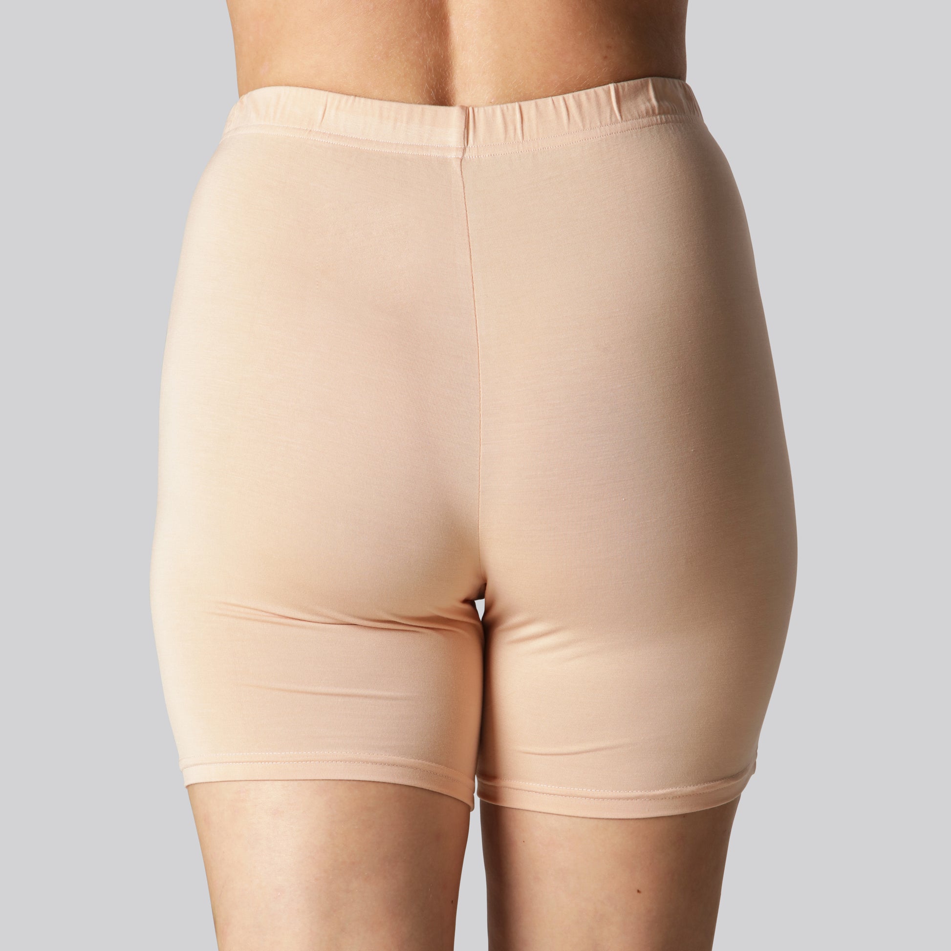 Bambus korte shorts i beige til kvinder fra Bambuni